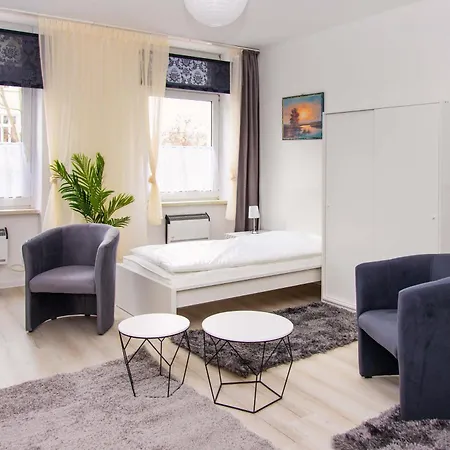 Apartement Fuer 6 Personen In Magdeburg, L Exterior foto
