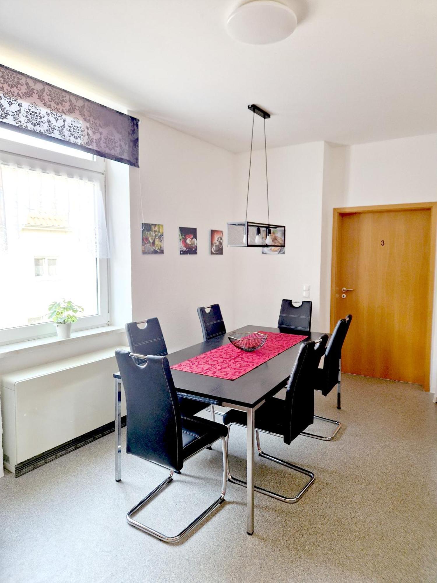 Apartment Fuer 6 Personen In Magdeburg, L Magdeburg